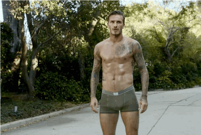 Justin Theroux shirtless in panties